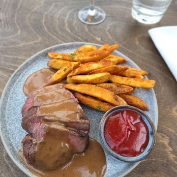 H Tasting Lounge - Steak Frites - Lounges Near Me - Vancouver, British Columbia