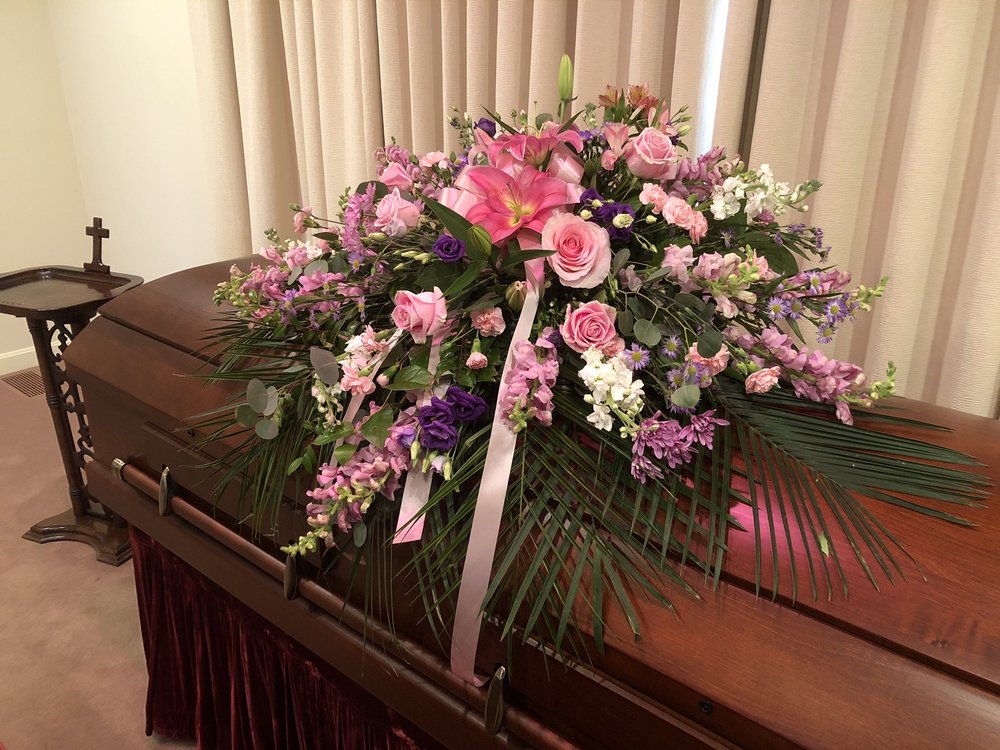 W.R. WATSON FUNERAL HOME Updated August 2024 13 Photos 350