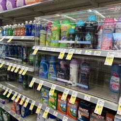 Walgreens - Plexiglass