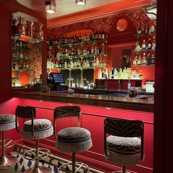 Bar Métier - Gorgeous bar - Cocktail Bars Near Me - New Orleans, Louisiana Bar Métier - Gorgeous bar - Cocktail Bars Near Me - New Orleans, Louisiana