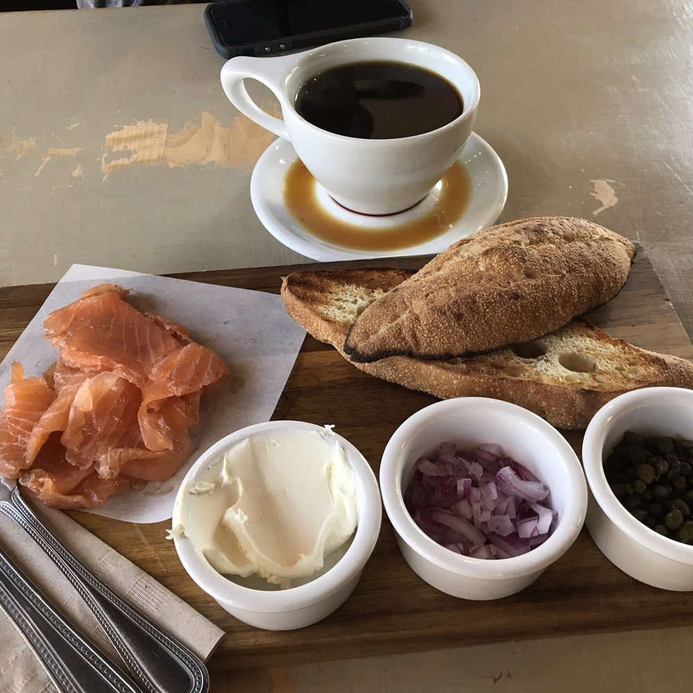 Lola's Cafe - Coffee & Tea Near Me - Ladera Ranch, California