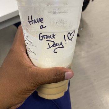 Starbucks - Vanilla Sweet Cream Cold Brew with COLD FOAM MMMMMMMMMM! - Coffee & Tea Near Me - Yucaipa, California