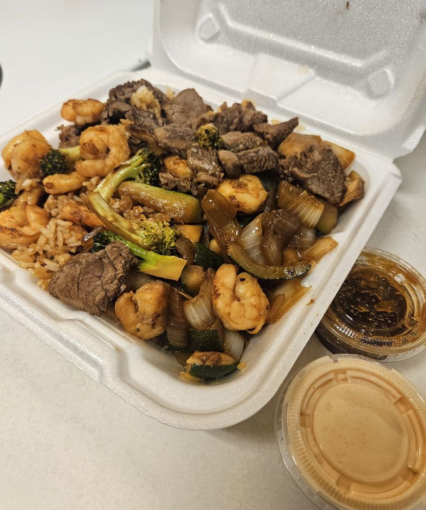 Mr Toy Hibachi and Sushi