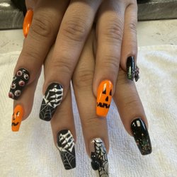 Pearl Nail & Spa - Halloween