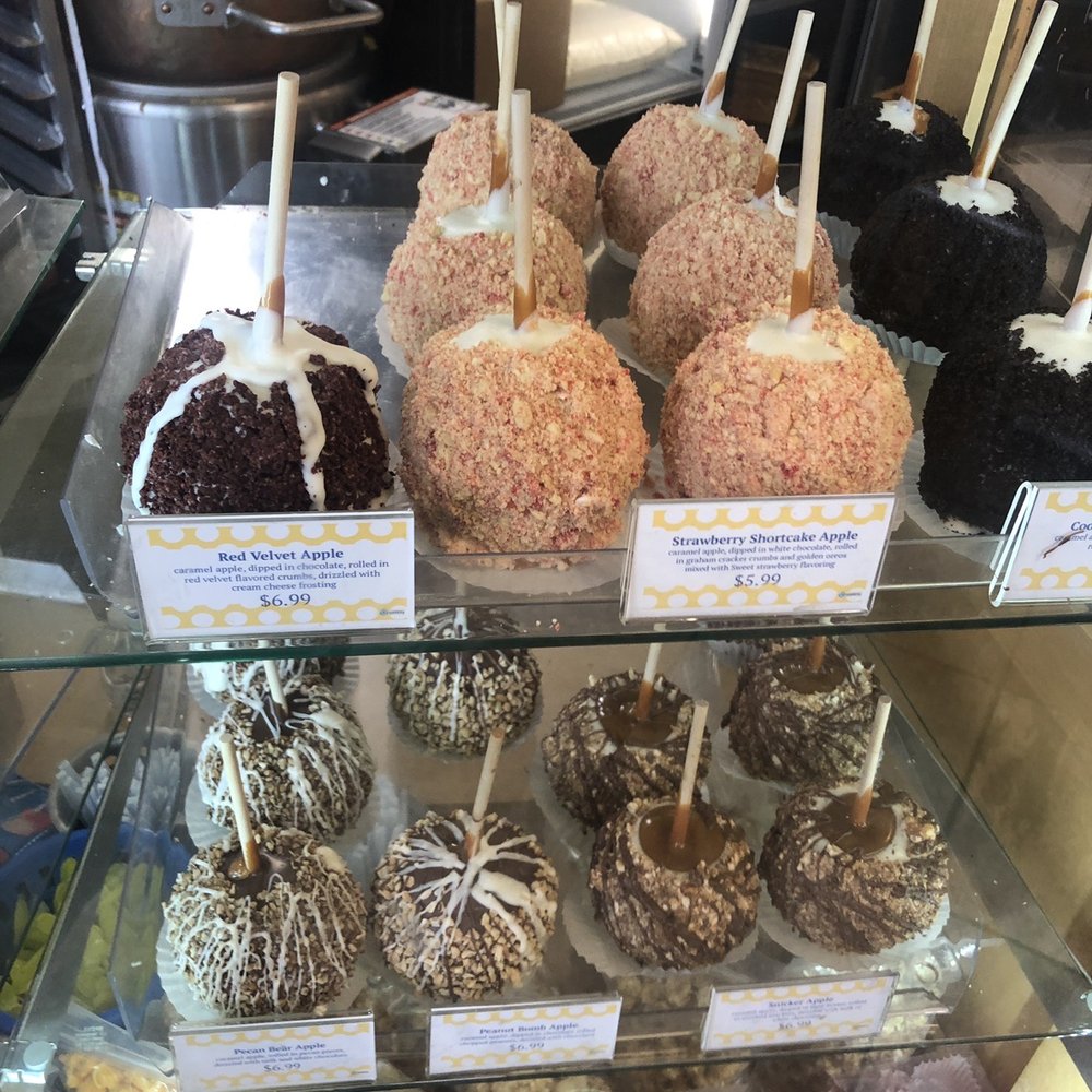 Quintessential Sweets - Candy apples - Desserts Near Me - Bartlett, Tennessee Quintessential Sweets - Candy apples - Desserts Near Me - Bartlett, Tennessee