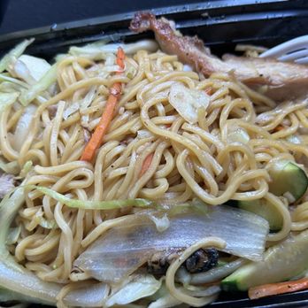 Kobe Sushi & Ramen - Yum!' Chicken yakisoba noodles. - Ramen Near Me - Portland, Oregon