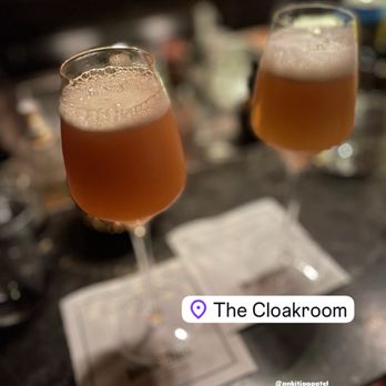 Cloakroom Bar - Cocktail Bars Near Me - Montreal, Quebec