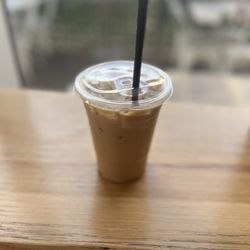 Local Coffee Bar - Cookie butter latte