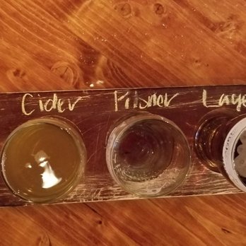 Boese Bros - 4oz each of ale, cider, pilsner and lager - Brewpubs Near Me - Albuquerque, New Mexico