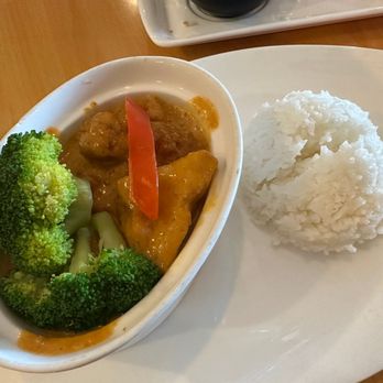 Supreme Thai Bistro - Thai Near Me - Chantilly, Virginia