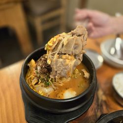 Lee Gar Nei - Backbone soup