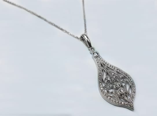 Chaplin's Jewelry by null