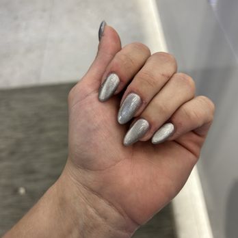 Holmdel Nails - Nail Salons Near Me - Holmdel, New Jersey