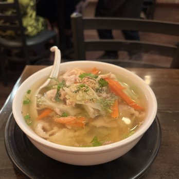 Praya Thai - Wonton Soup - Thai Near Me - Las Vegas, Nevada Praya Thai - Wonton Soup - Thai Near Me - Las Vegas, Nevada
