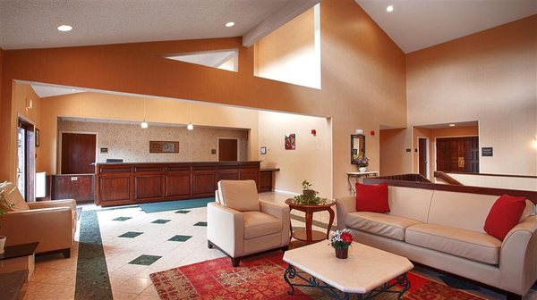 BEST WESTERN UNIVERSITY INN - Updated September 2025 - 178 Photos & 42