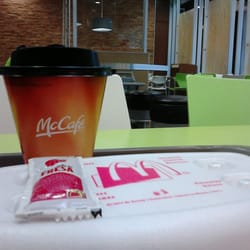McDonalds - Para despertar y comenzar con algo en la panza!!!jejeje