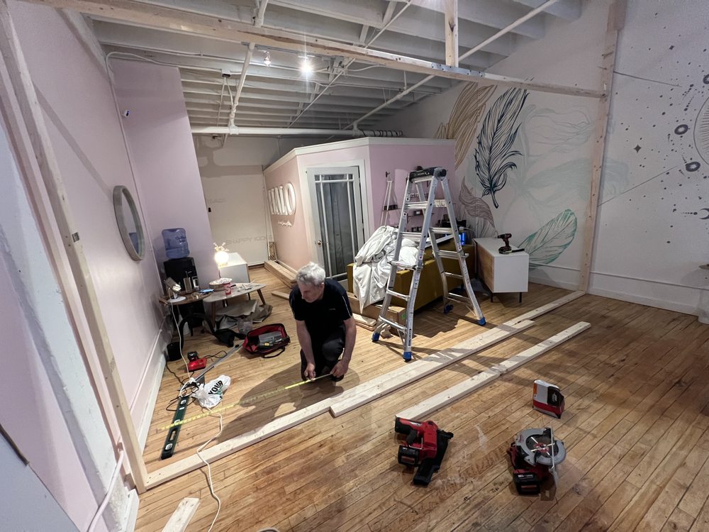 Slide of Daryna Construction