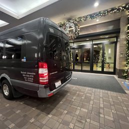 Exterior photo of Skylark Limousine - San Jose, California Exterior photo of Skylark Limousine - San Jose, California
