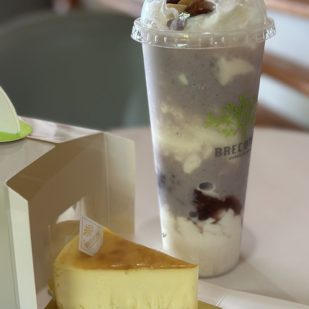 Brecotea - French French Cheese Cake and Taro Milk Paradise - Bakeries Near Me - Richmond, Virginia Brecotea - French French Cheese Cake and Taro Milk Paradise - Bakeries Near Me - Richmond, Virginia