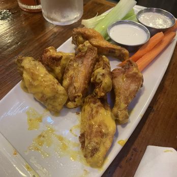 Finney's Crafthouse - Orange - Mango Habanero wings - New American Near Me - Orange, California