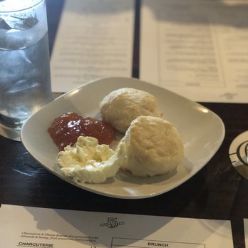 Finch & Fifth - Biscuits and apricot jam - Bars Near Me - Augusta, Georgia