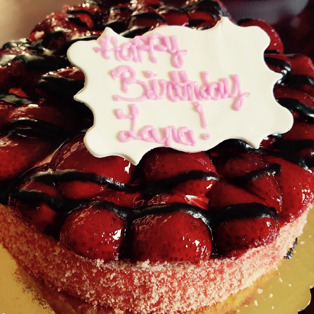 Lulu's Bakery - This is a "small" strawberry cheesecake for $30 (fed 7 people with 3 huge slices left over!) - Bakeries Near Me - Fresh Meadows, New York