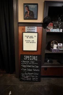 Grand Comedy Club & Pizzeria by null