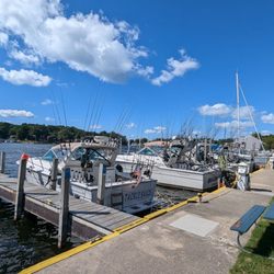 Snug Harbor Marina