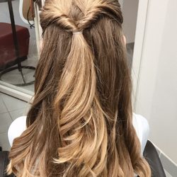 The Hair Lounge