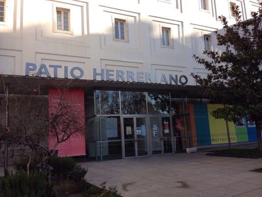 Museo Patio Herreriano by null
