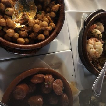 El Manchego Restaurant - Spanish Near Me - Miami, Florida