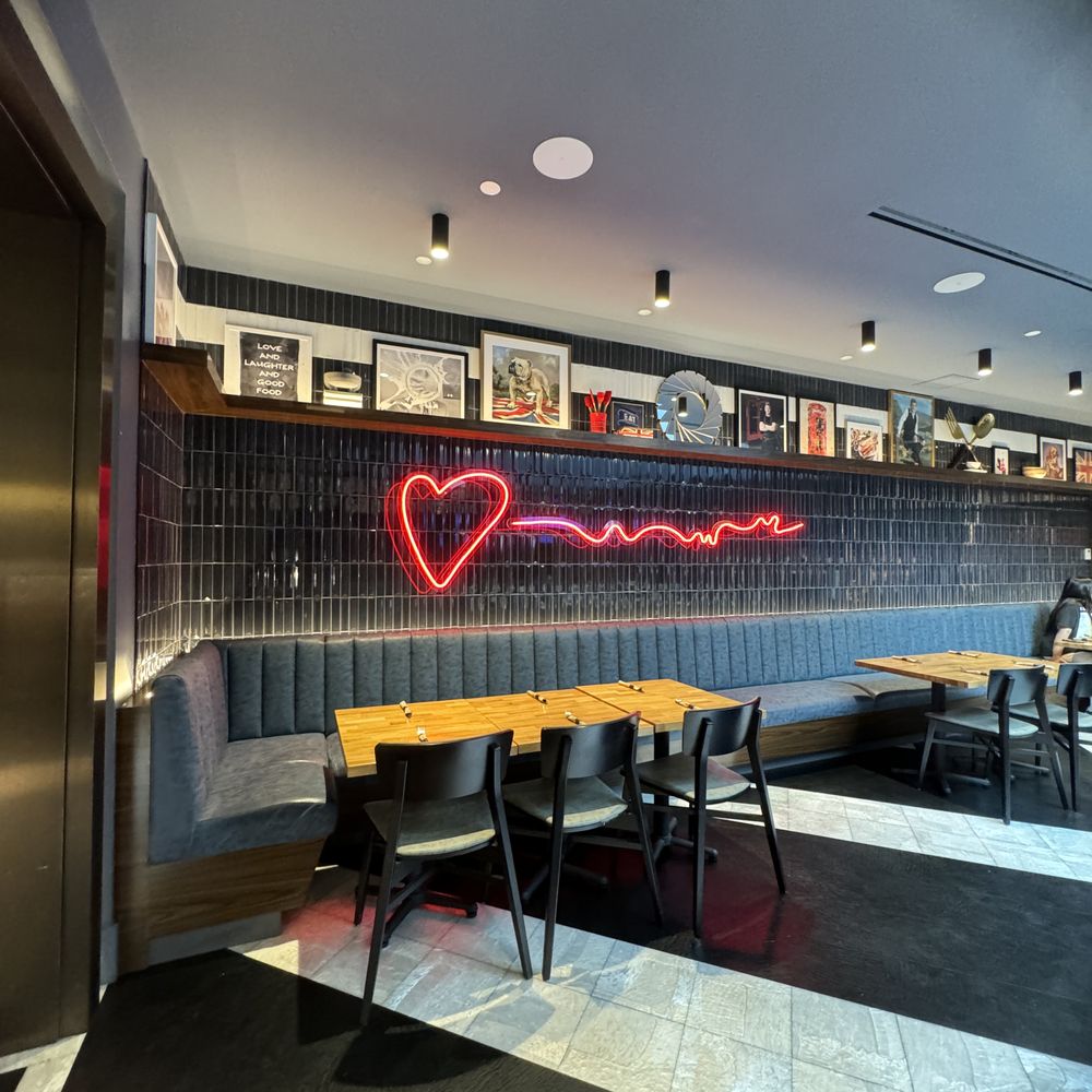Gordon Ramsay Burger - Burgers Near Me - Coquitlam, British Columbia Gordon Ramsay Burger - Burgers Near Me - Coquitlam, British Columbia