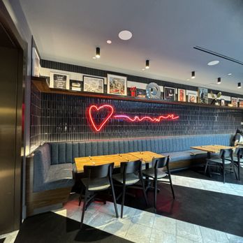 Gordon Ramsay Burger - Vancouver - Burgers Near Me - Coquitlam, British Columbia Gordon Ramsay Burger - Vancouver - Burgers Near Me - Coquitlam, British Columbia