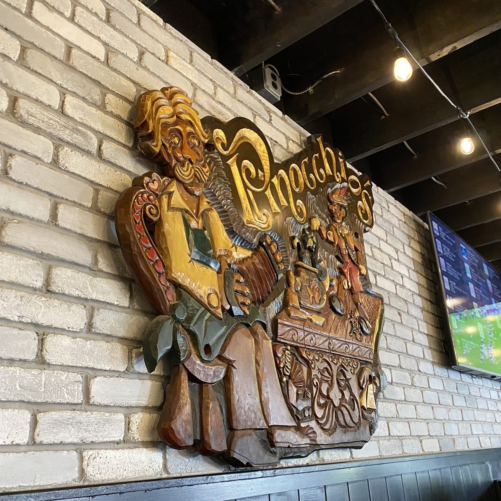 Pinocchio's Restaurant - Cute decor - Pizza Near Me - Media, Pennsylvania Pinocchio's Restaurant - Cute decor - Pizza Near Me - Media, Pennsylvania