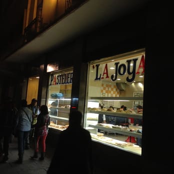 Pastelería La Joya - Bakeries Near Me - México, D.F., DIF Pastelería La Joya - Bakeries Near Me - México, D.F., DIF