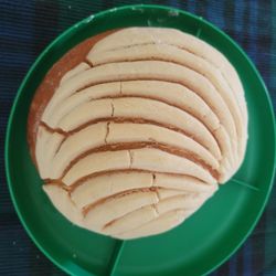 Francis Bakery Panaderia - Fresh conchas here