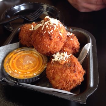 Mix N Mac - Broccoli cheddar balls (balls of the week) - Gluten-Free Near Me - Middletown, New York Mix N Mac - Broccoli cheddar balls (balls of the week) - Gluten-Free Near Me - Middletown, New York