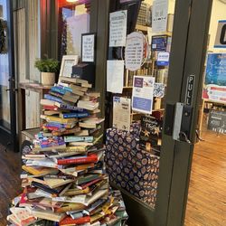 Claremont Forum - Christmas tree of books--cute