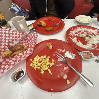 Dolly's Diner - 6 French Toast Sticks with Sausage or Bacon, Two Eggs, Fish Dinner, hush puppies, Two Grilled Biscuits with Gravy - Diners Near Me - Princeton, West Virginia