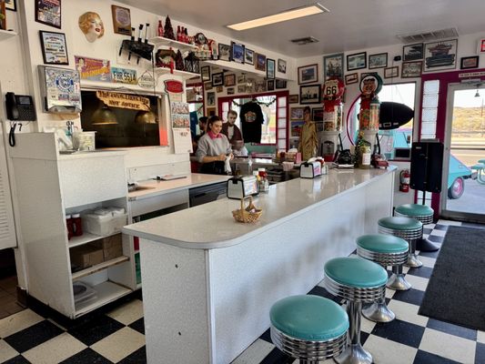 Mr D'z Route 66 Diner by null