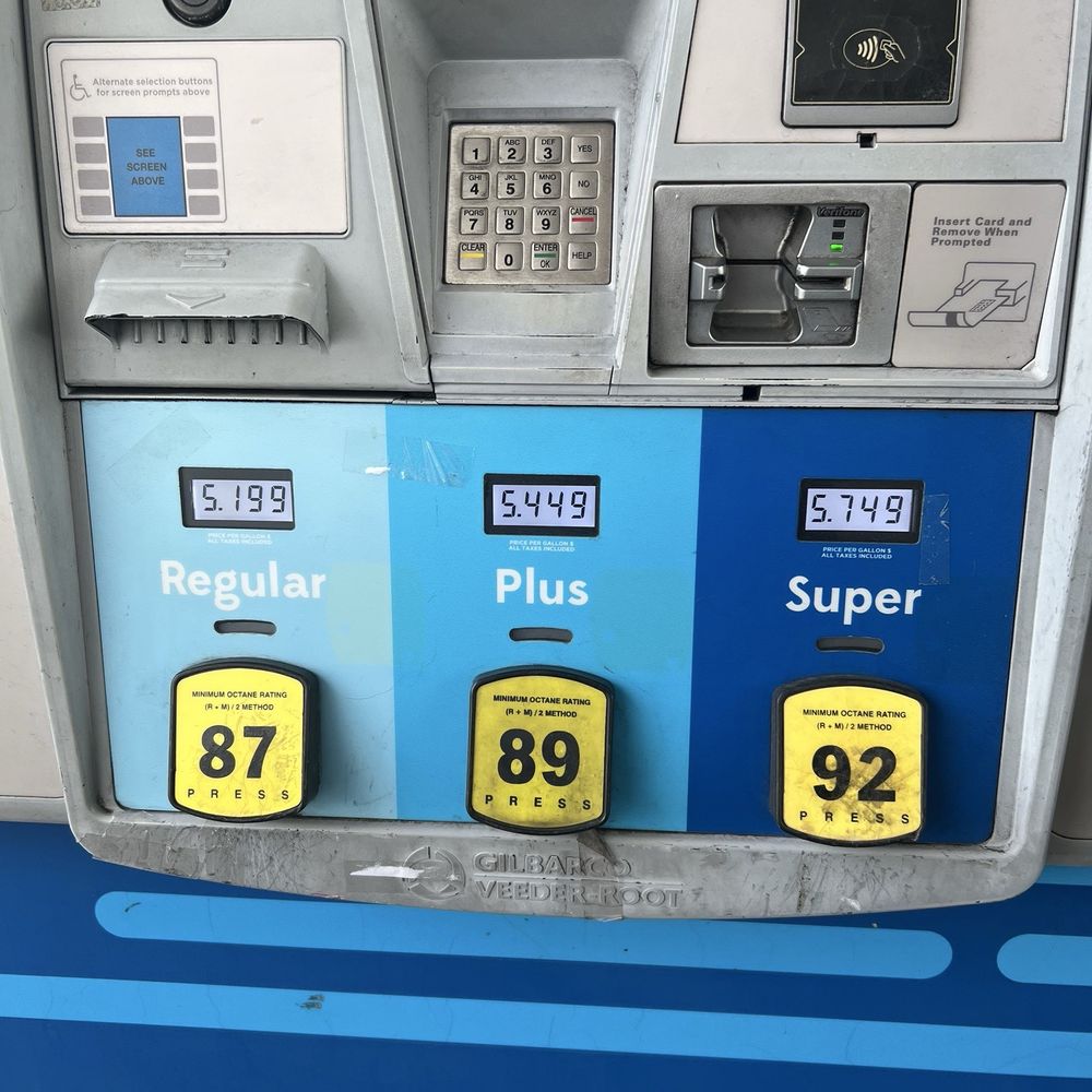 Hele - Cheap. Thursday May 21, 2026 - Gas Stations Near Me - Honolulu, Hawaii Hele - Cheap. Thursday May 21, 2026 - Gas Stations Near Me - Honolulu, Hawaii