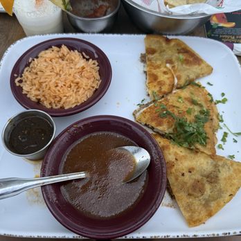 Las Palmas - QuesaBirra - Mexican Near Me - Virginia Beach, Virginia Las Palmas - QuesaBirra - Mexican Near Me - Virginia Beach, Virginia