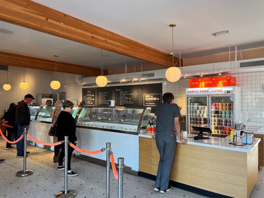 Jeni's Splendid Ice Creams by null