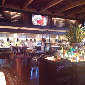Hudson 29 Kitchen + Drink - Gotta love a bar that has the Food Network on one of the TVs. - New American Near Me - Upper Arlington, Ohio Hudson 29 Kitchen + Drink - Gotta love a bar that has the Food Network on one of the TVs. - New American Near Me - Upper Arlington, Ohio
