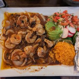 Mariscos con Arroz Mariscos con Arroz