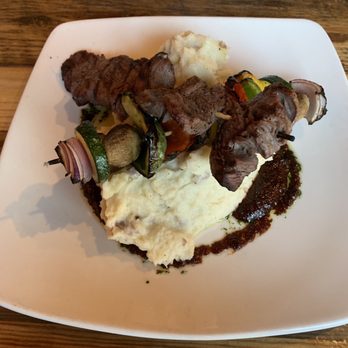 Broken Bit Steakhouse - Filet Tip Beef Kabobs with Garlic Mashed Potatoes - Steakhouses Near Me - Quartz Hill, California Broken Bit Steakhouse - Filet Tip Beef Kabobs with Garlic Mashed Potatoes - Steakhouses Near Me - Quartz Hill, California