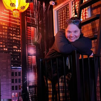 Maze Rooms - Men in suits is soooo fun - Escape Games Near Me - Los Angeles, California