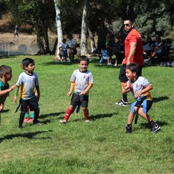 i9 Sports - Big plays and even bigger smiles.