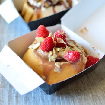 Cinnaholic - Almond and raspberry cinnamon roll with almond frosting - Bakeries Near Me - Gilbert, Arizona