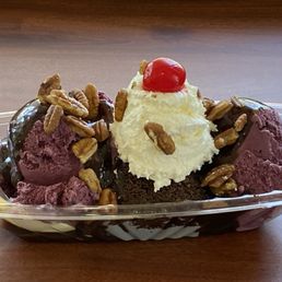The 1870 Tower!! Yummmy The 1870 Tower!! Yummmy